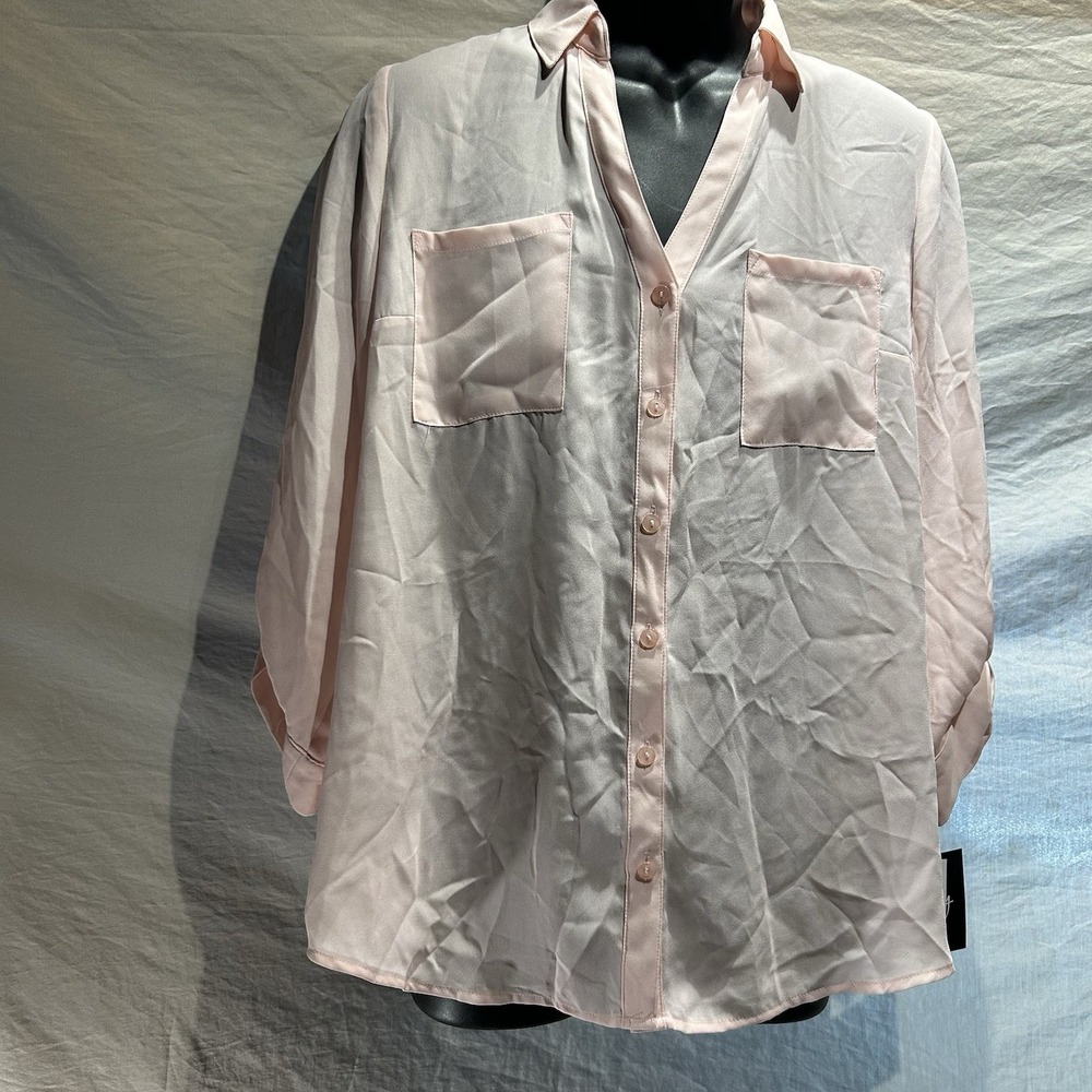NWT By & By Womens Size Large Light Pink Button Up Blouse Long Sleeve Top 44$